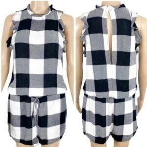 Anthropologie Cloth & Stone Gingham Romper size small flutter sleeves